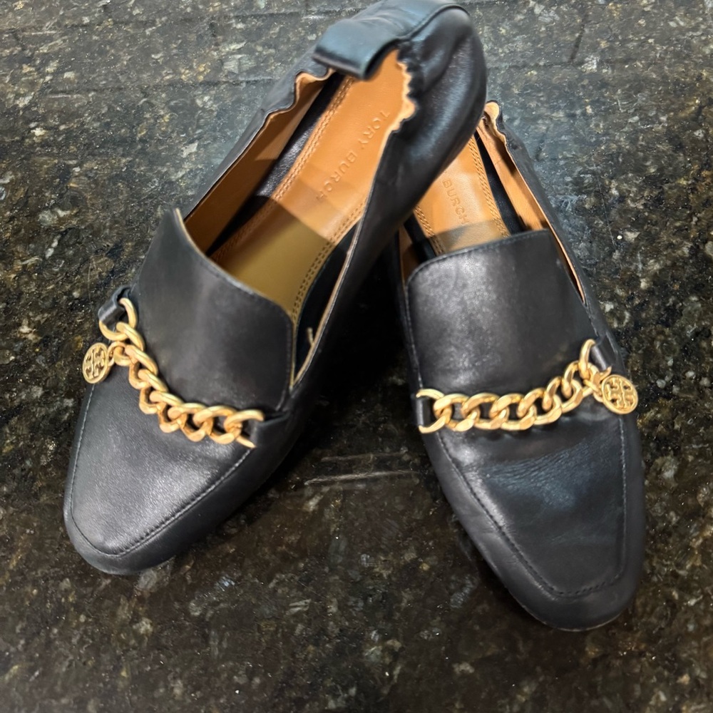 Tory Burch Black Leather Loafers/ Ballet Flat with Gold Accent Chain